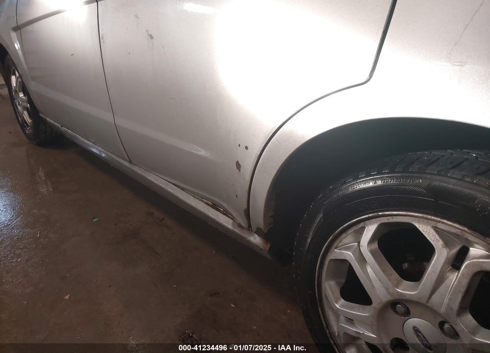 2009 FORD FOCUS SES VIN: 1FAHP36N39W267586