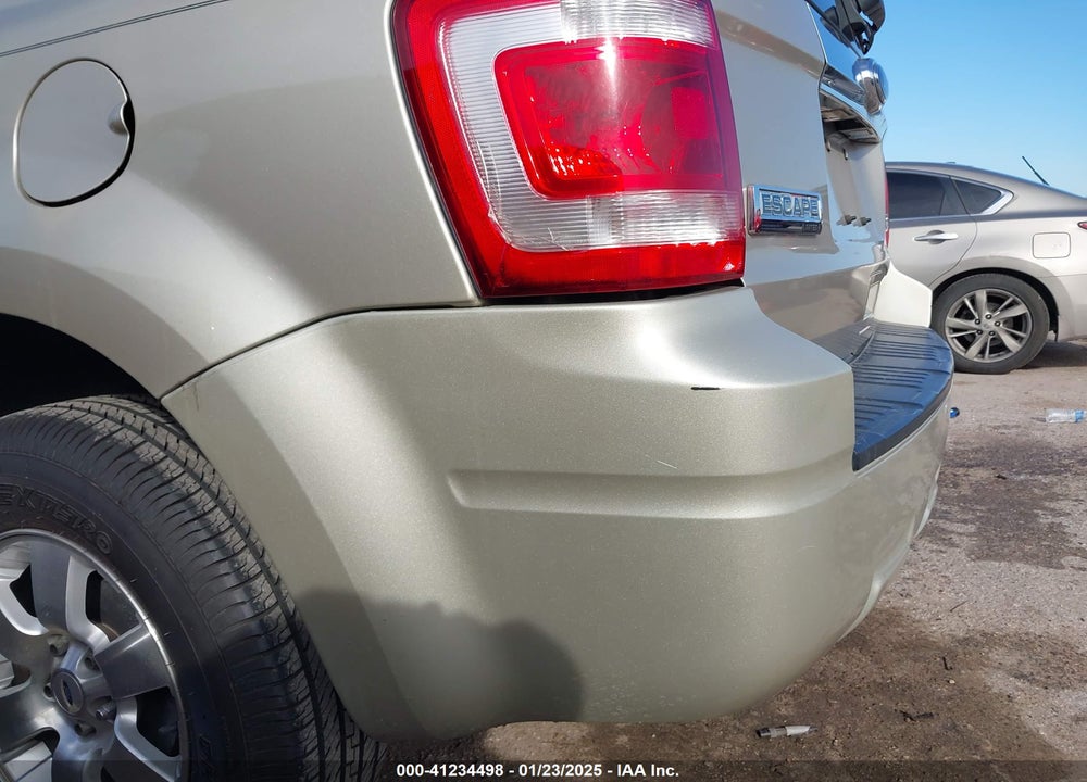 2010 FORD ESCAPE LIMITED VIN: 1FMCU0EG1AKC60562