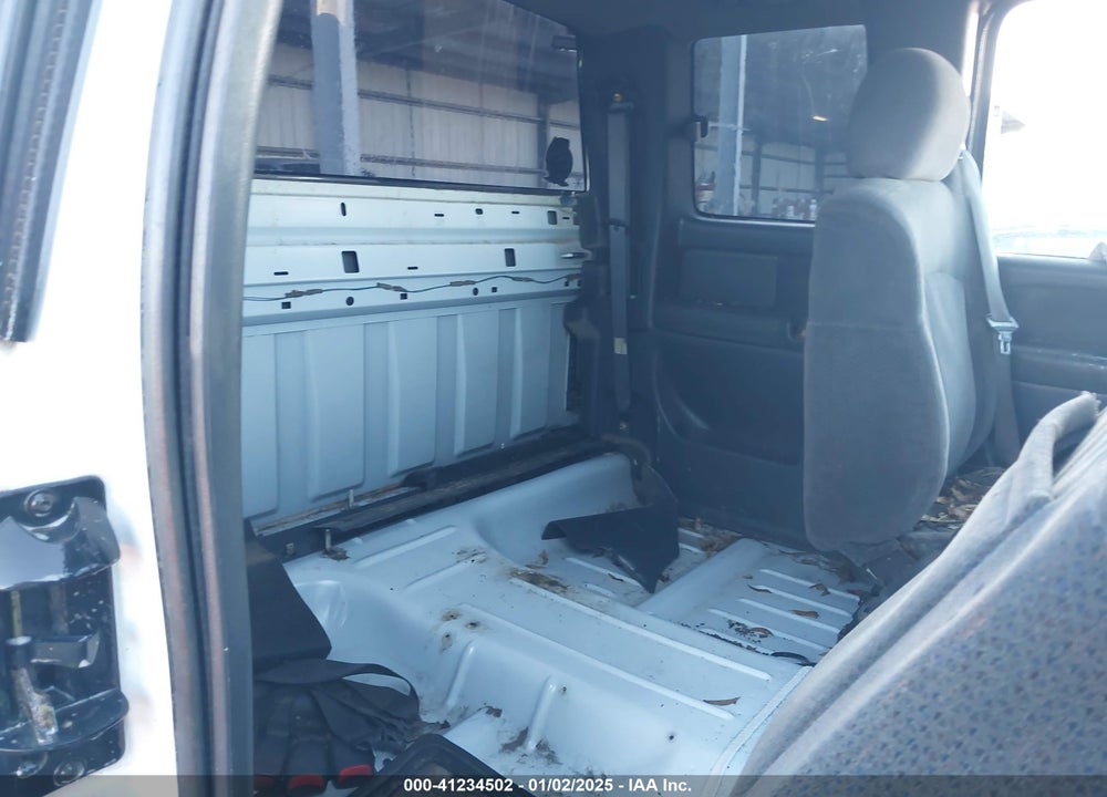 1999 CHEVROLET SILVERADO 1500 LS VIN: 2GCEK19V4X1220342