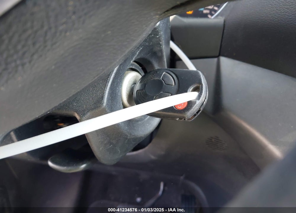 2014 FORD ESCAPE S VIN: 1FMCU0F74EUE38988