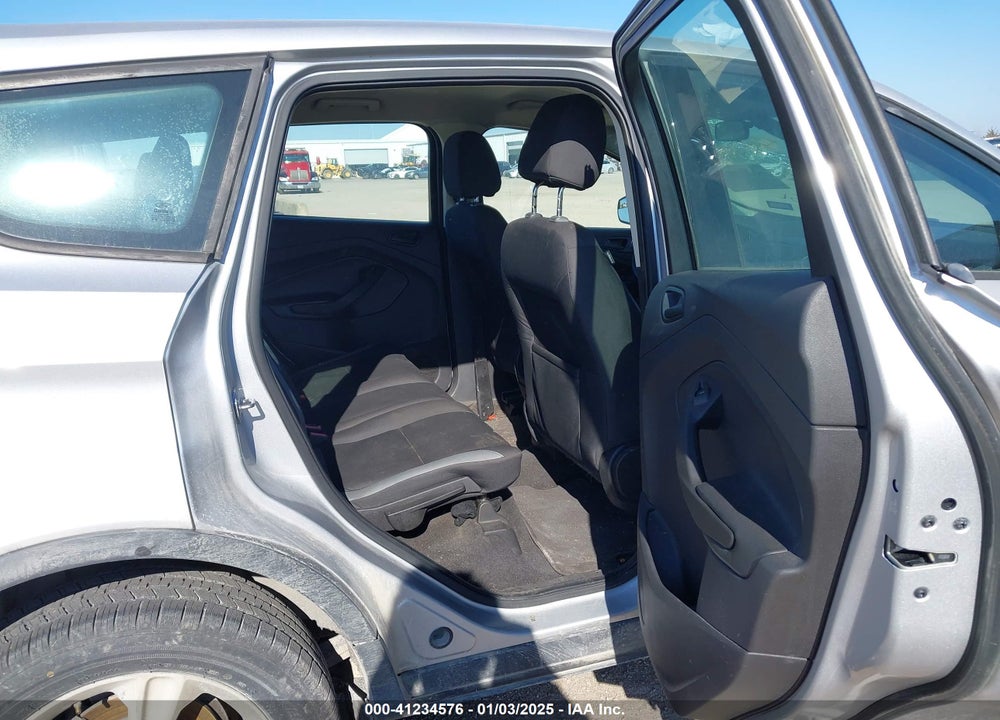 2014 FORD ESCAPE S VIN: 1FMCU0F74EUE38988
