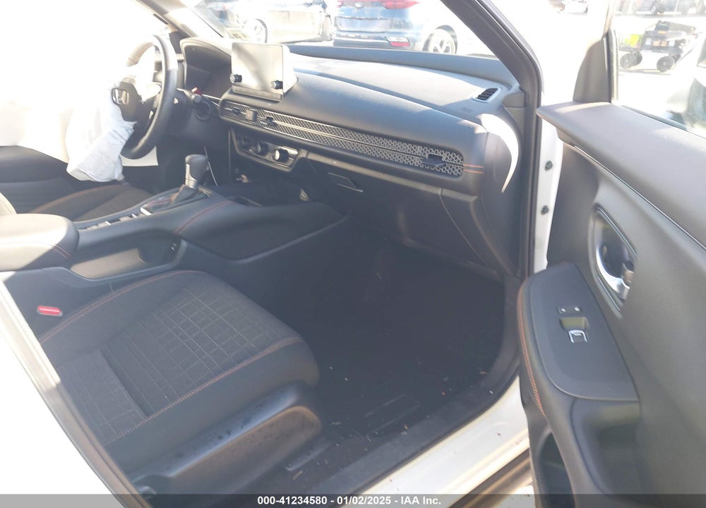 2024 HONDA HR-V VIN: 3CZRZ2H56RM777456