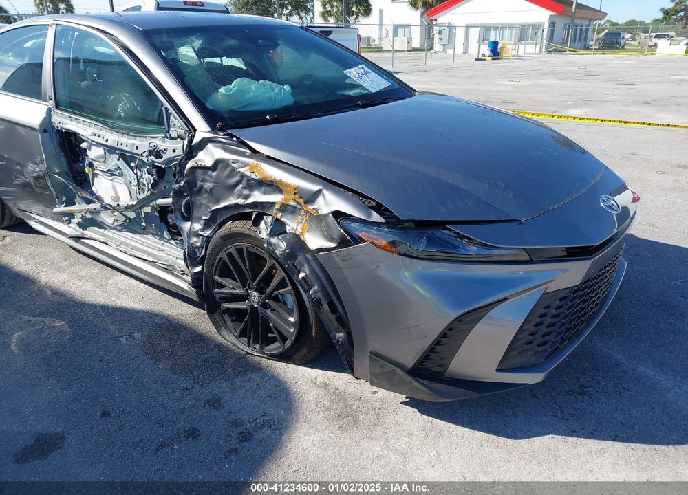2025 TOYOTA CAMRY SE VIN: 4T1DAACK2SU550065