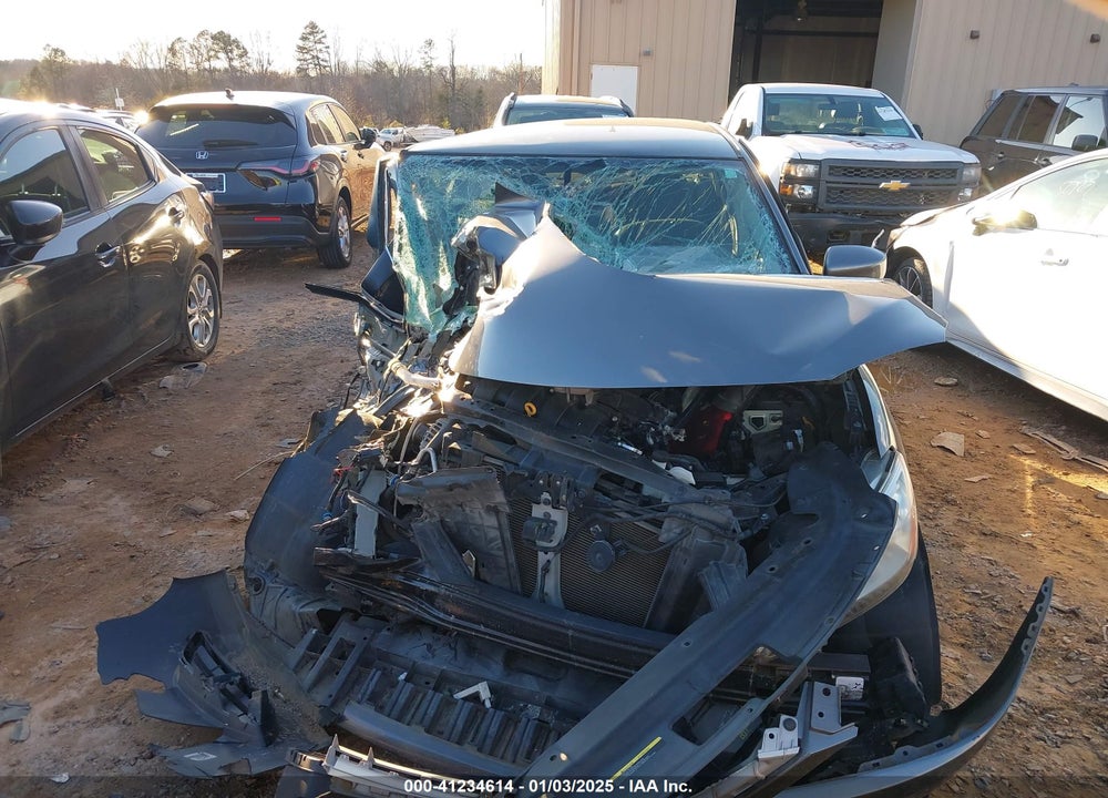 2015 NISSAN SENTRA SV VIN: 3N1AB7AP0FL686056