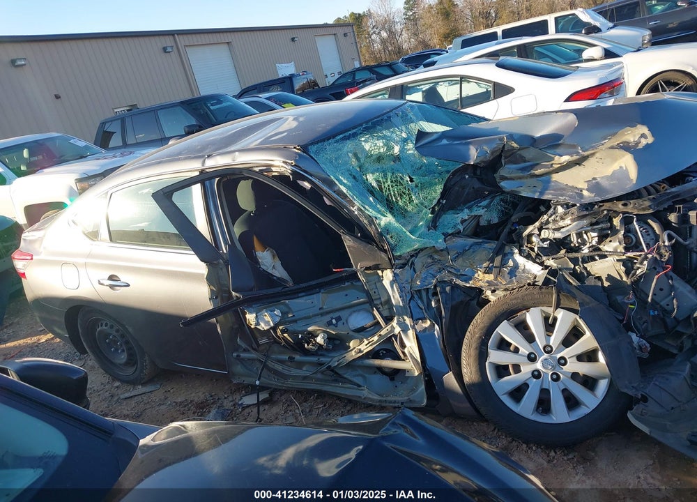 2015 NISSAN SENTRA SV VIN: 3N1AB7AP0FL686056