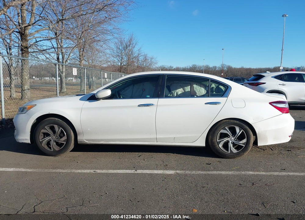 2016 HONDA ACCORD VIN: 1HGCR2F35GA139305