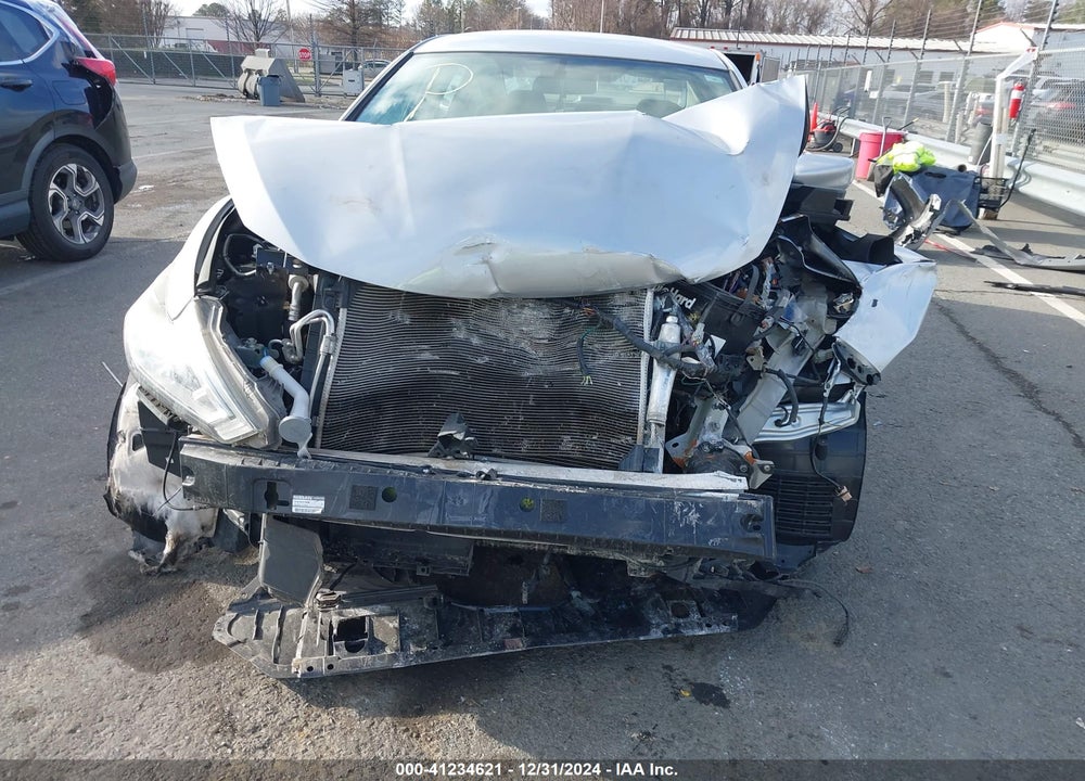 2017 NISSAN ALTIMA VIN: 1N4AL3AP5HN354769