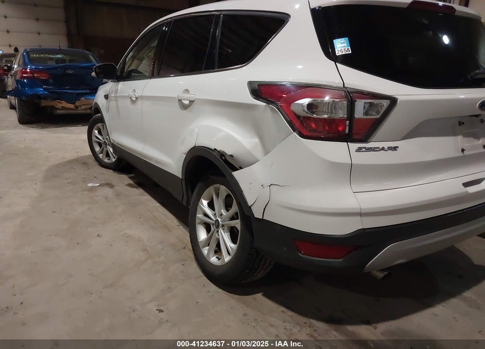 2017 FORD ESCAPE SE VIN: 1FMCU0G94HUA24615