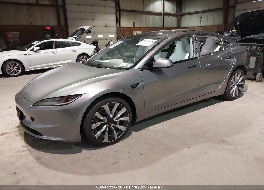 2025 TESLA MODEL 3 VIN: 5YJ3E1EB5SF883600