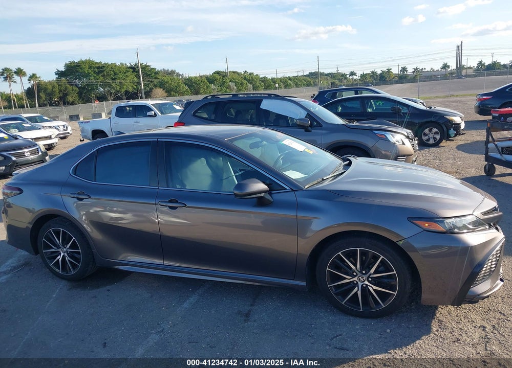 2021 TOYOTA CAMRY VIN: 4T1G11AK5MU487482