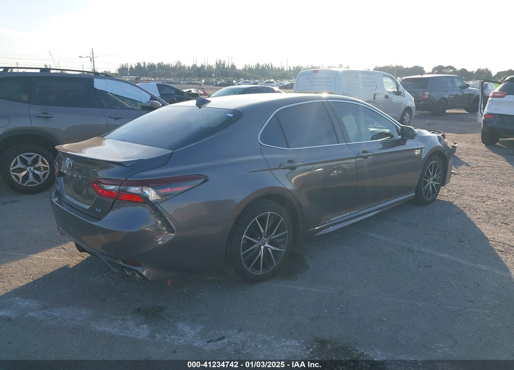 2021 TOYOTA CAMRY VIN: 4T1G11AK5MU487482