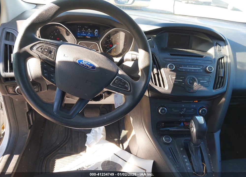 2015 FORD FOCUS VIN: 1FADP3K25FL285840