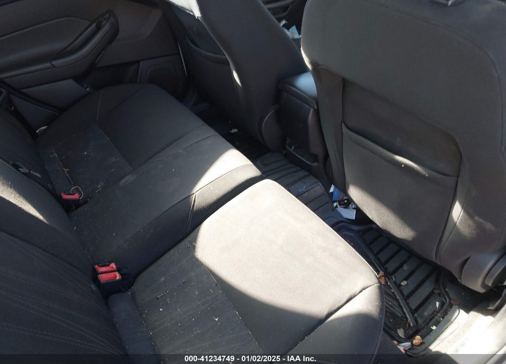 2015 FORD FOCUS VIN: 1FADP3K25FL285840