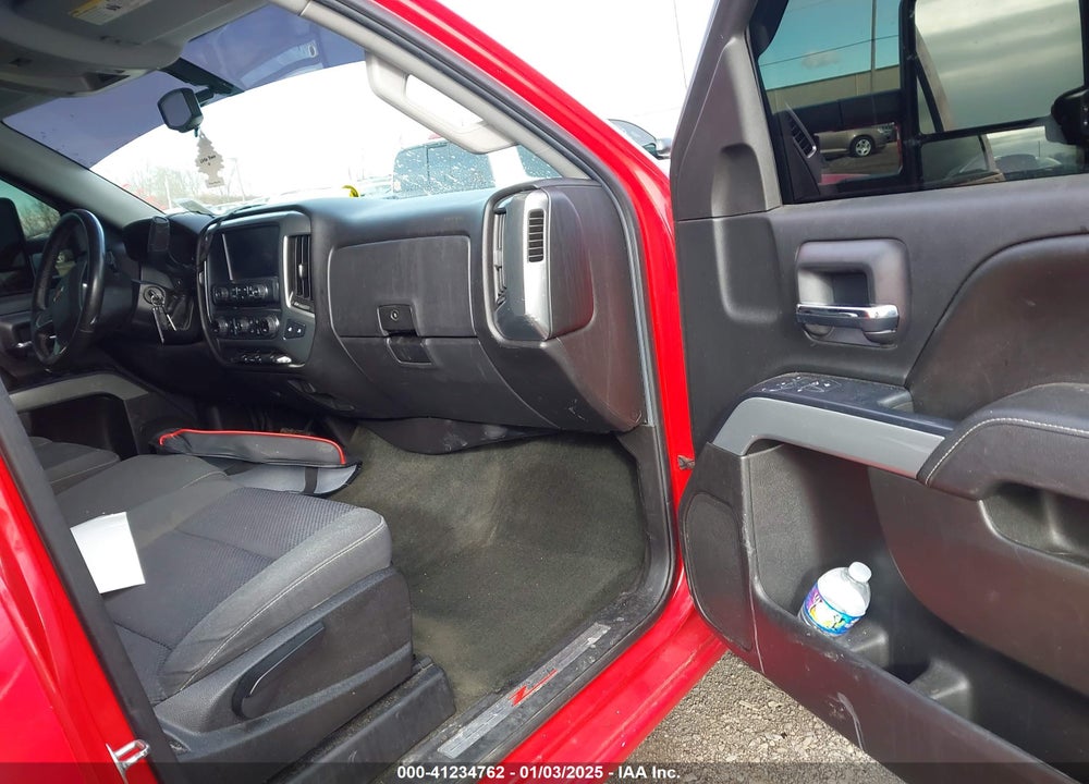 2016 CHEVROLET SILVERADO 1500 2LT VIN: 1GCVKREC2GZ305559