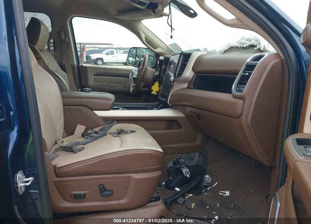 2022 RAM 2500 VIN: 3C6UR5NL4NG105304