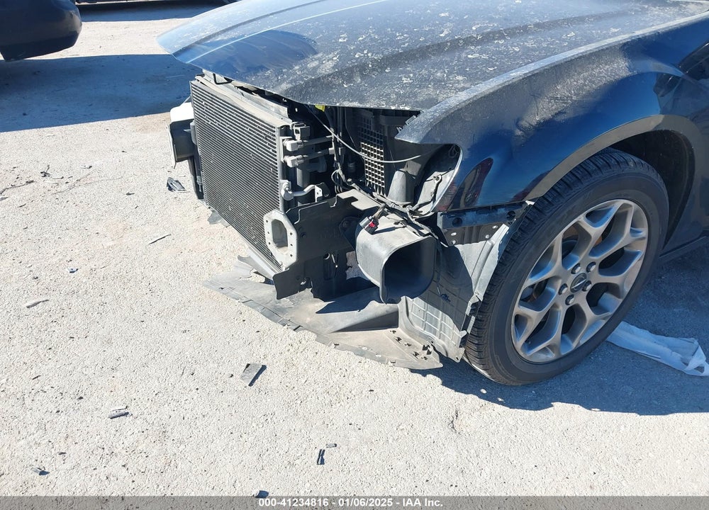 2016 CHRYSLER 300 VIN: 2C3CCAGG4GH142293