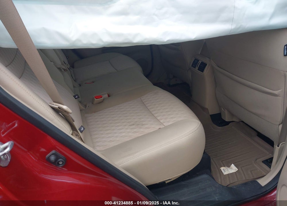 2018 NISSAN ROGUE SV VIN: 5N1AT2MT1JC841557