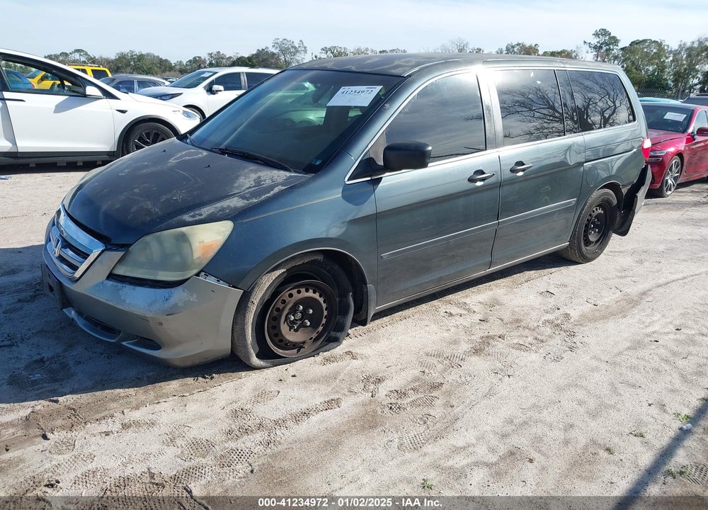 2006 HONDA ODYSSEY LX VIN: 5FNRL38236B056305