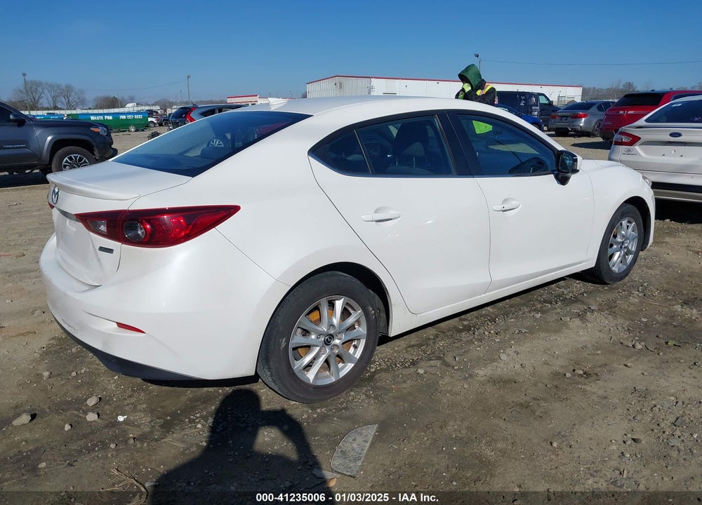 2015 MAZDA 3 TOURING VIN: JM1BM1V73F1238520