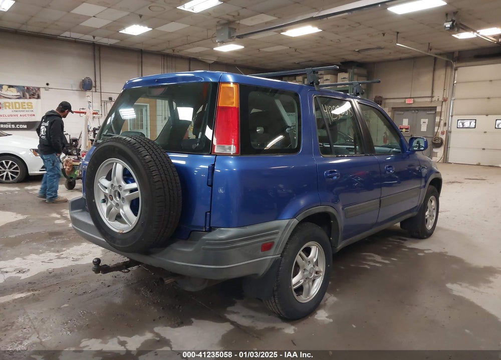 2001 HONDA CR-V EX VIN: JHLRD18661C018600