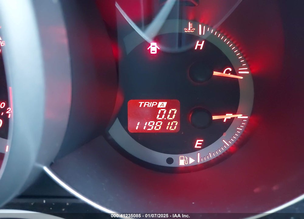 2005 MAZDA 3 S VIN: JM1BK323X51252125