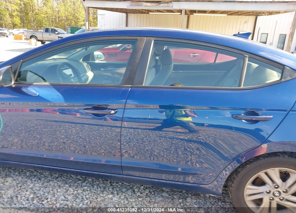 2019 HYUNDAI ELANTRA SEL VIN: 5NPD84LF3KH482678