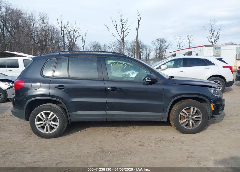 2016 VOLKSWAGEN TIGUAN S VIN: WVGAV7AX4GW517587