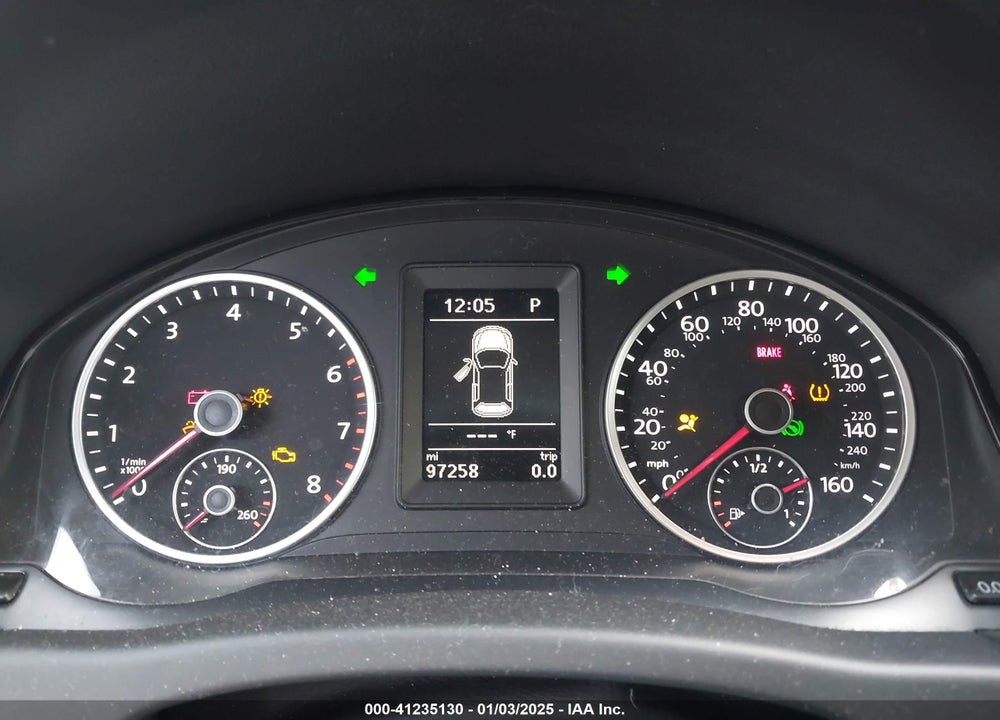 2016 VOLKSWAGEN TIGUAN S VIN: WVGAV7AX4GW517587