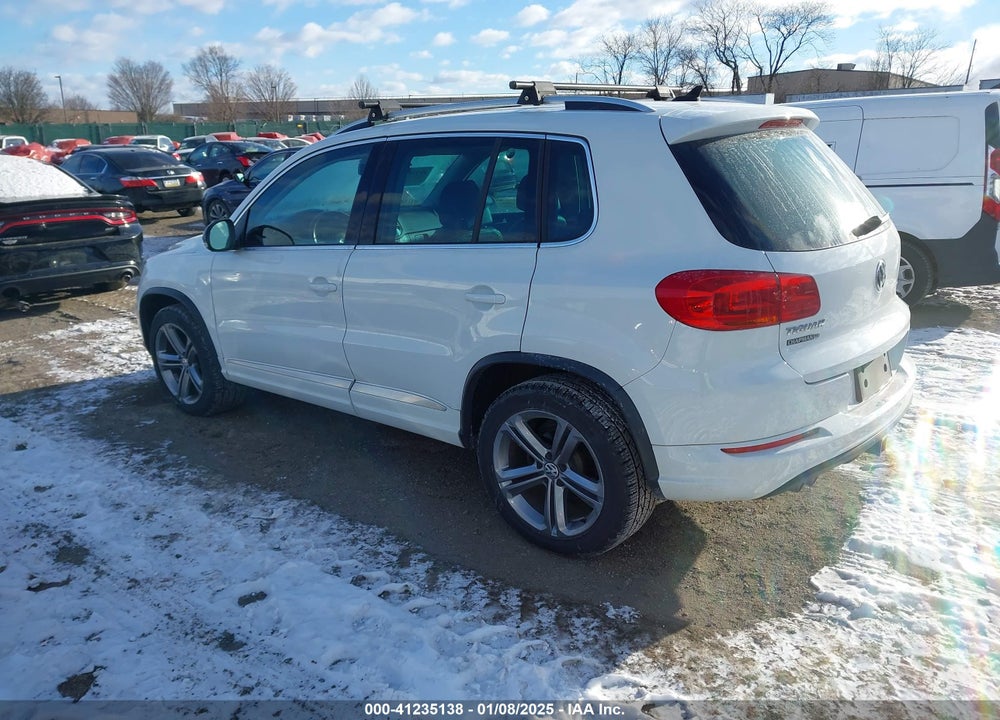 2017 VOLKSWAGEN TIGUAN 2.0T SPORT VIN: WVGUV7AX1HW508277