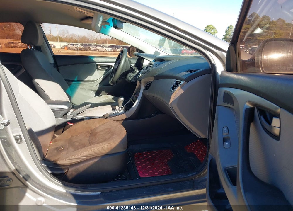 2013 HYUNDAI ELANTRA GLS VIN: 5NPDH4AE0DH180651