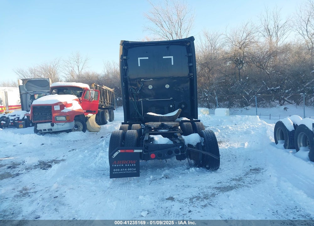 2019 KENWORTH T680 VIN: 1XKYD49X3KJ242250