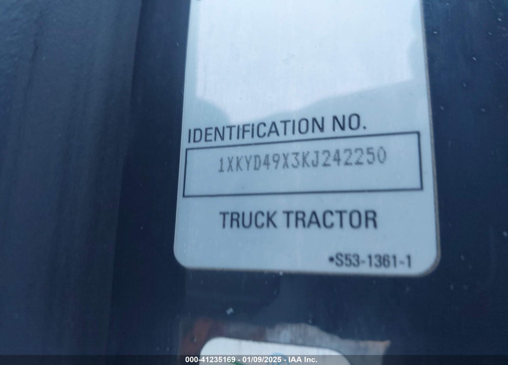 2019 KENWORTH T680 VIN: 1XKYD49X3KJ242250
