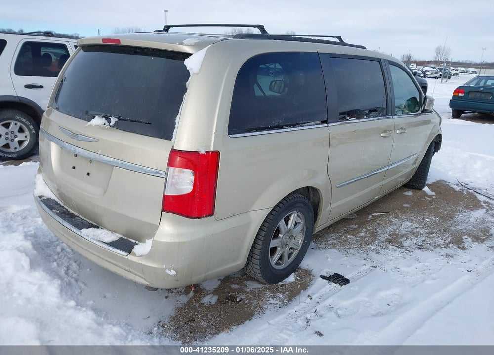 2011 CHRYSLER TOWN & COUNTRY VIN: 2A4RR5DG8BR610779
