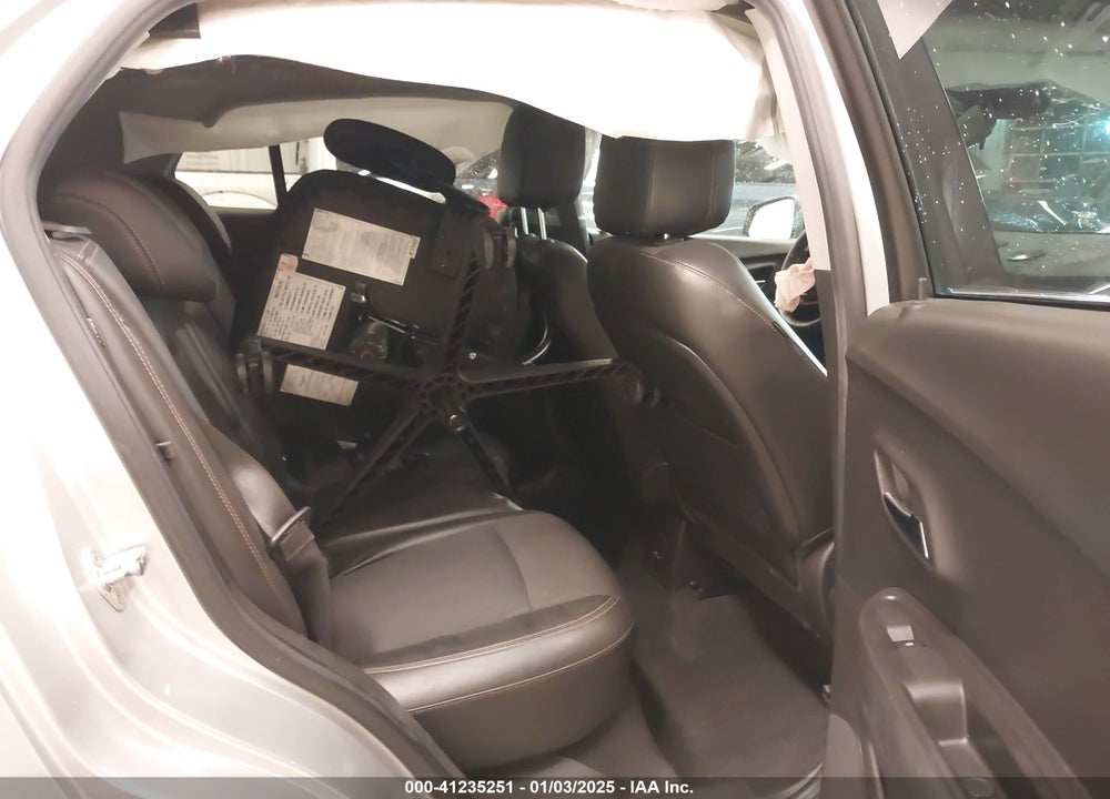 2020 CHEVROLET TRAX FWD LT VIN: KL7CJLSBXLB339199
