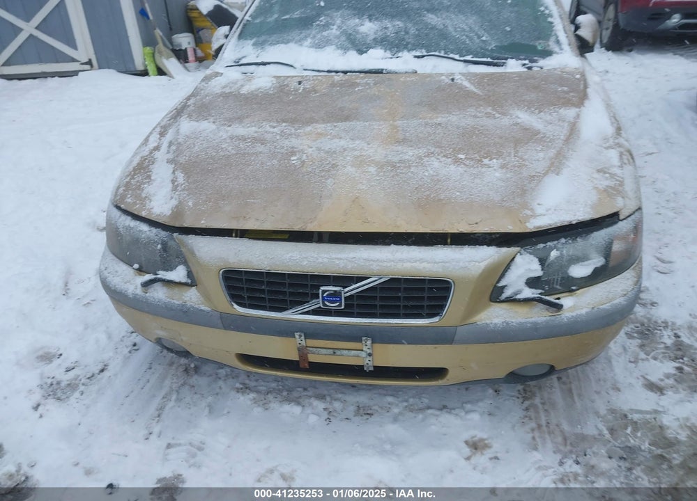 2001 VOLVO S60 2.4T VIN: YV1RS58D712019070