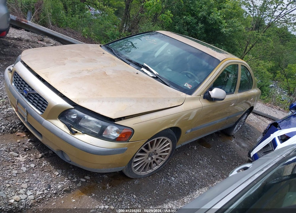 2001 VOLVO S60 2.4T VIN: YV1RS58D712019070