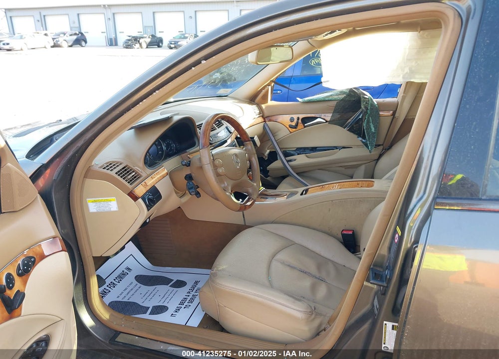2009 MERCEDES-BENZ E VIN: WDBUF56X59B375111