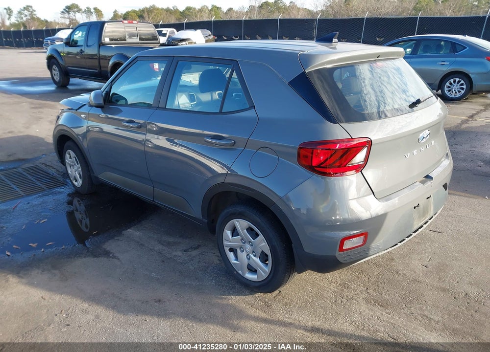 2020 HYUNDAI VENUE SE VIN: KMHRB8A3XLU025683