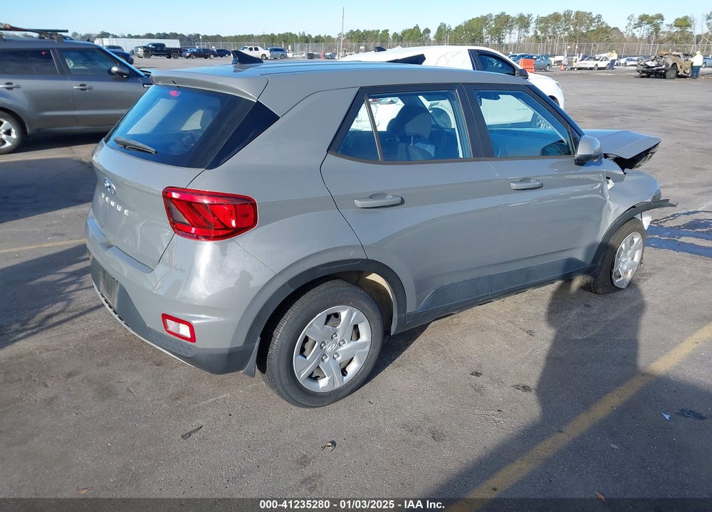 2020 HYUNDAI VENUE SE VIN: KMHRB8A3XLU025683