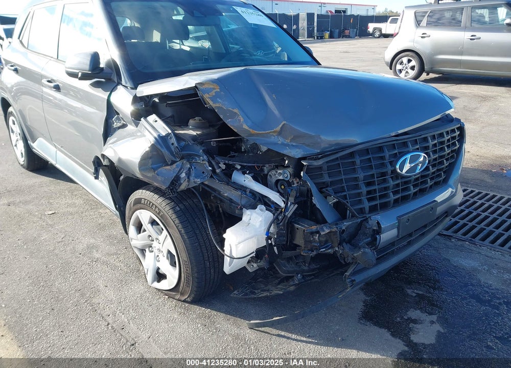 2020 HYUNDAI VENUE SE VIN: KMHRB8A3XLU025683