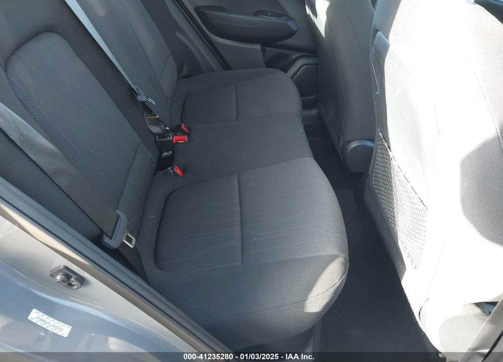 2020 HYUNDAI VENUE SE VIN: KMHRB8A3XLU025683