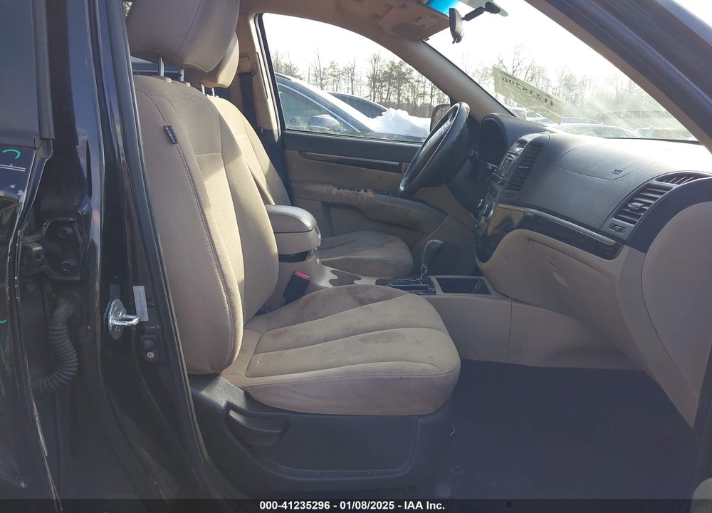 2011 HYUNDAI SANTA FE GLS VIN: 5XYZGDAB3BG008231