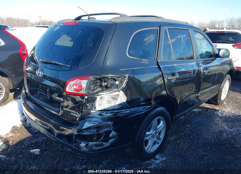 2011 HYUNDAI SANTA FE GLS VIN: 5XYZGDAB3BG008231