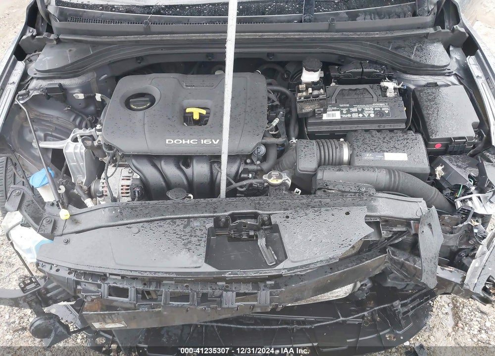 2018 HYUNDAI ELANTRA VIN: 5NPD84LF9JH305938