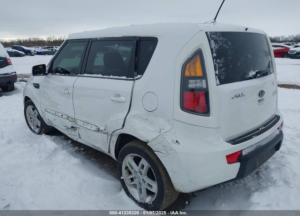 2011 KIA SOUL VIN: KNDJT2A22B7716920