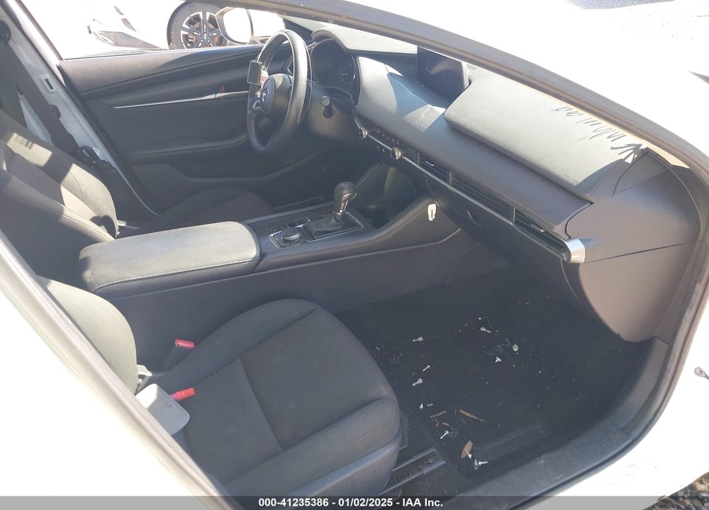 2022 MAZDA 3 2.5 S VIN: 3MZBPAALBNM303080