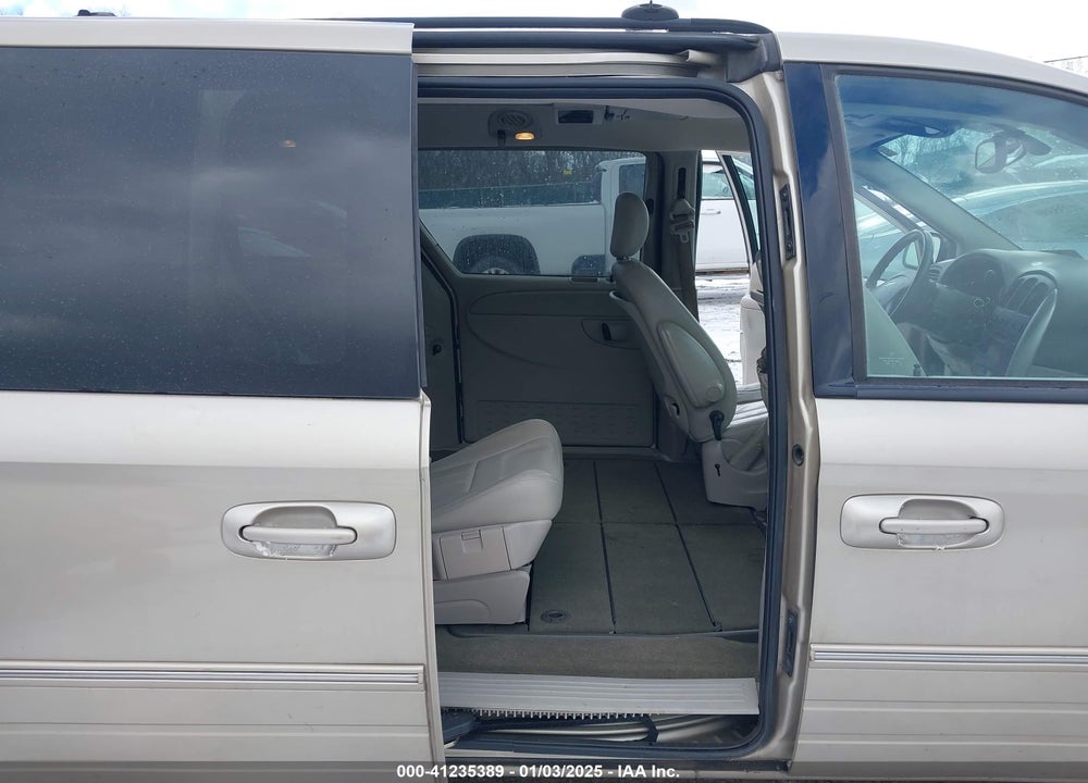 2006 CHRYSLER TOWN & COUNTRY TOURING VIN: 2A8GP54L86R887561
