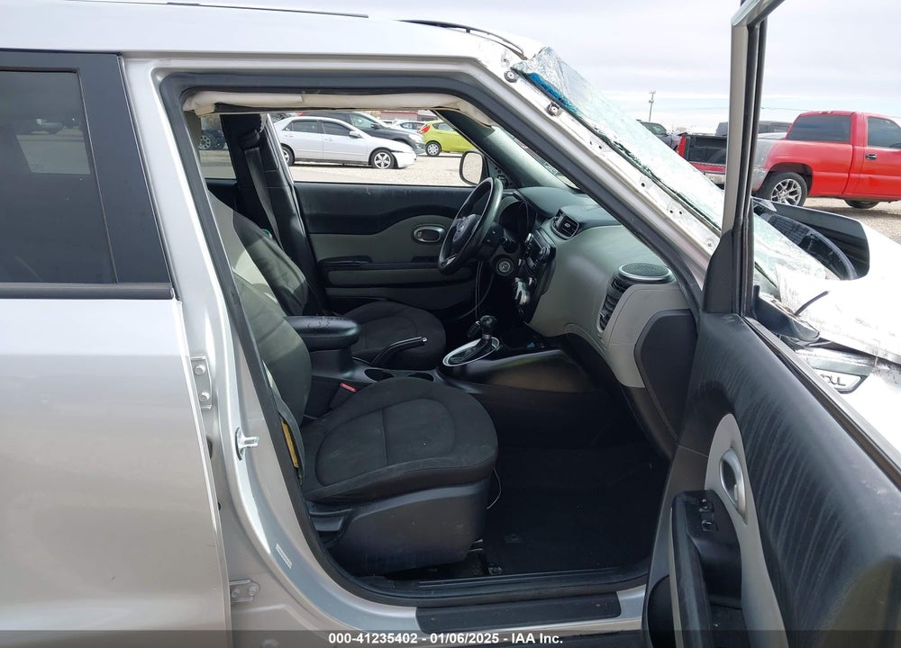 2015 KIA SOUL VIN: KNDJN2A22F7782576