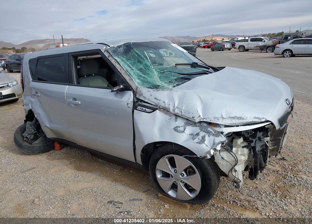 2015 KIA SOUL VIN: KNDJN2A22F7782576