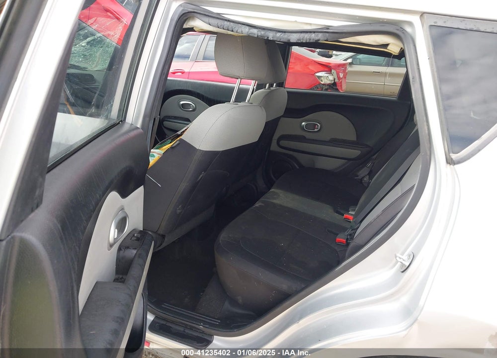 2015 KIA SOUL VIN: KNDJN2A22F7782576